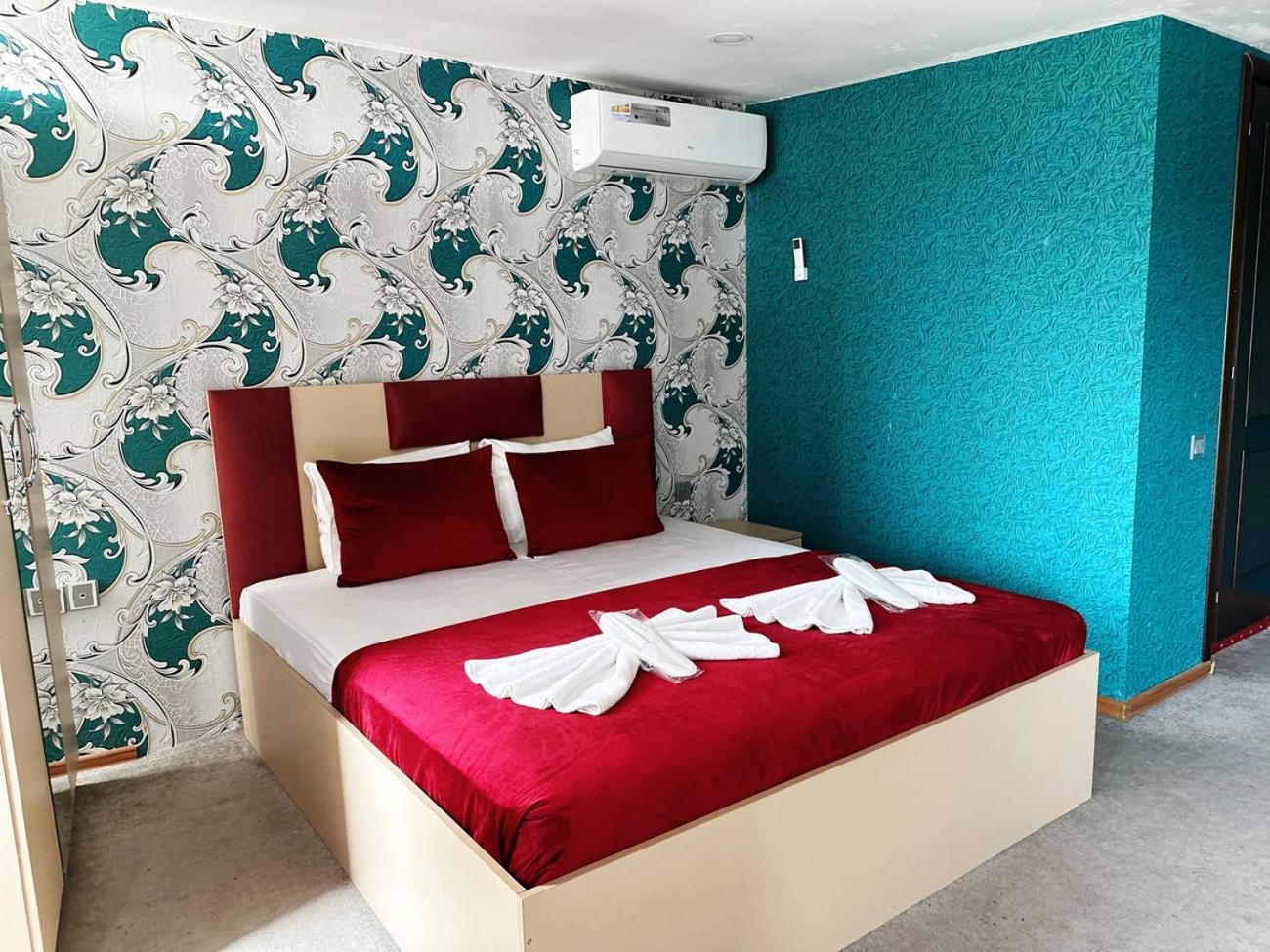 Avi Hotel Baku Exterior foto