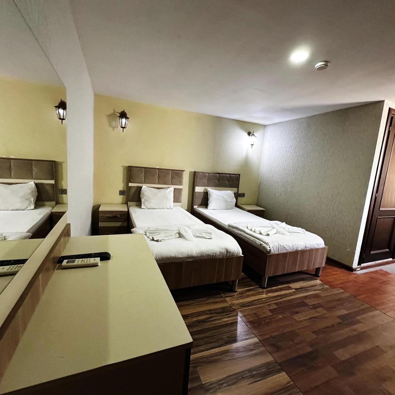 Avi Hotel Baku Exterior foto
