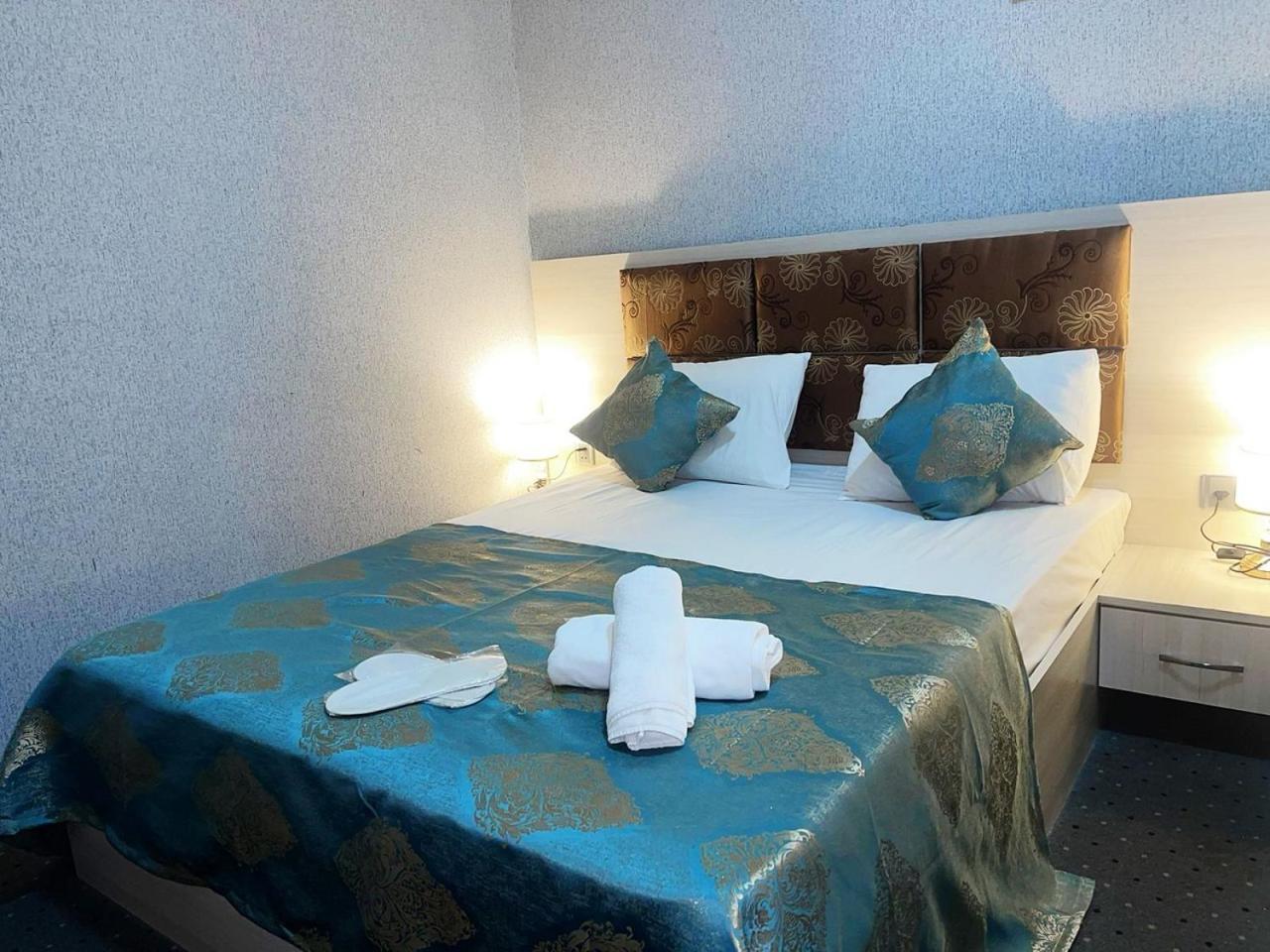 Avi Hotel Baku Exterior foto