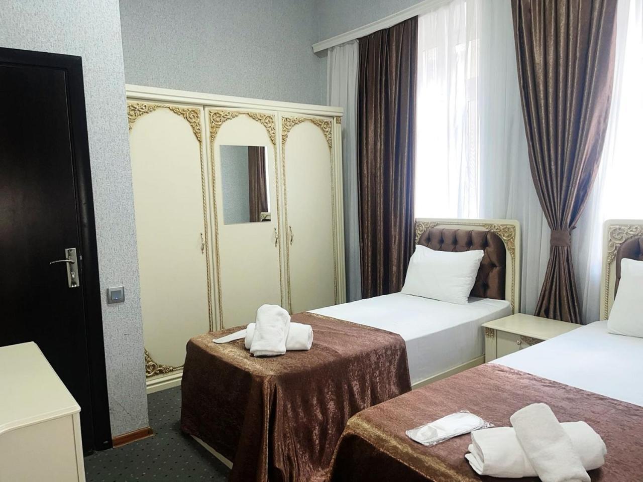 Avi Hotel Baku Exterior foto
